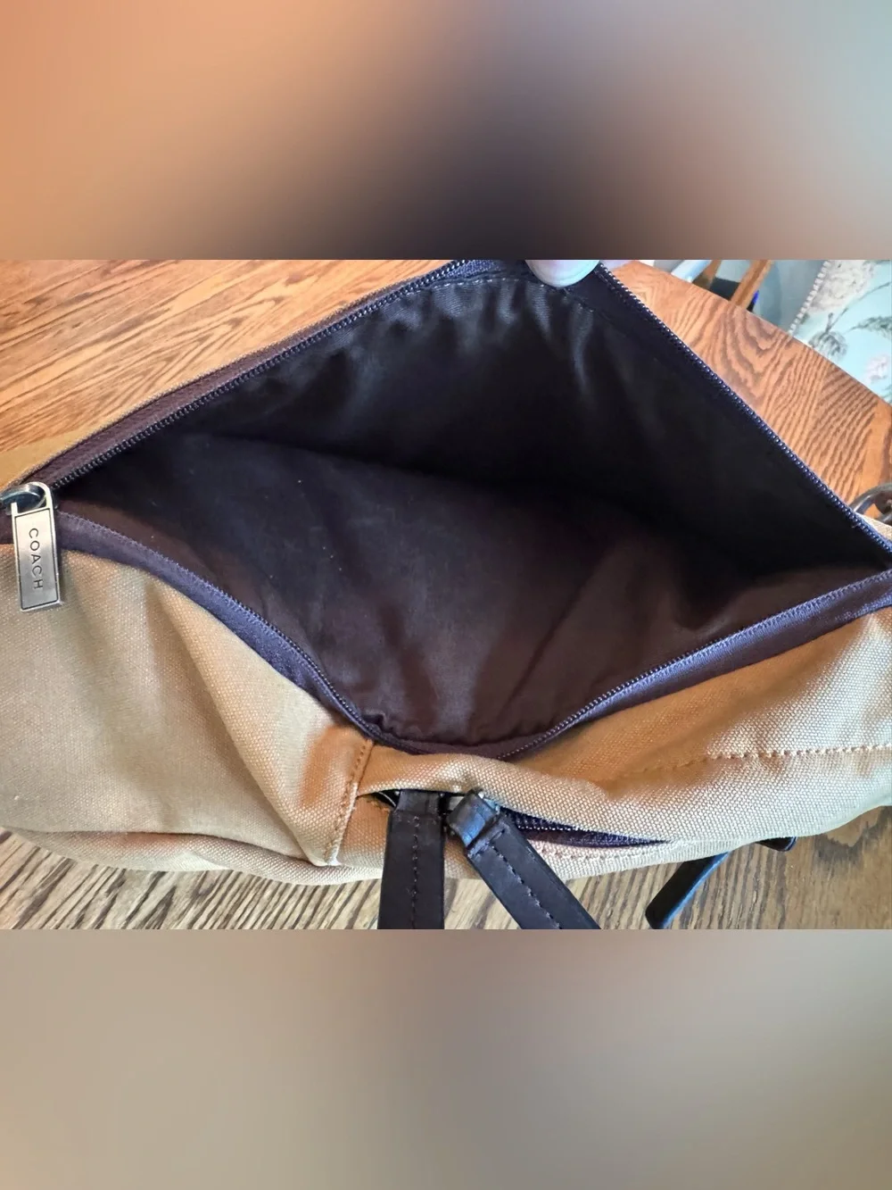 Coach versatile tan